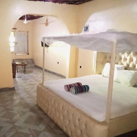Baba Lao Hotel Malindi Bagian luar foto